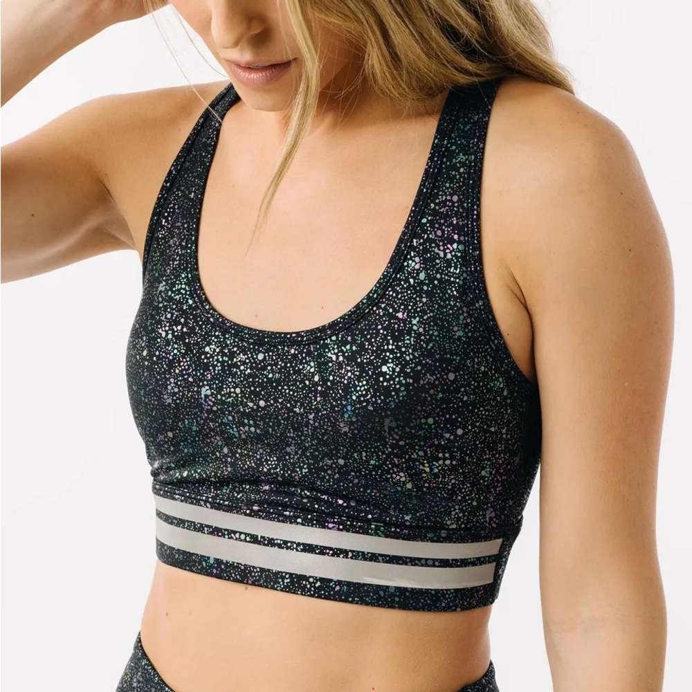 ZYIA Black Reflective Mirage Light n Tight Cross Strap Bra